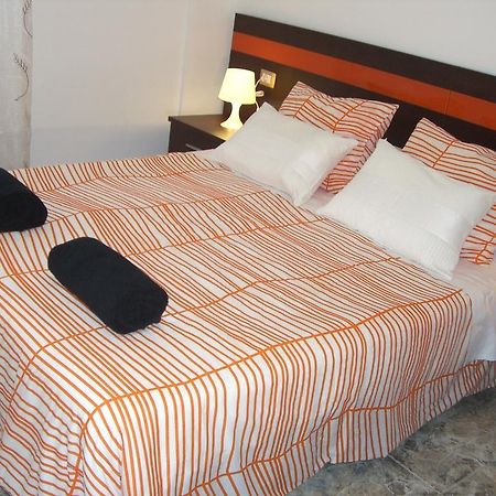 Pension Aqua Rooms Portomarin Eksteriør bilde