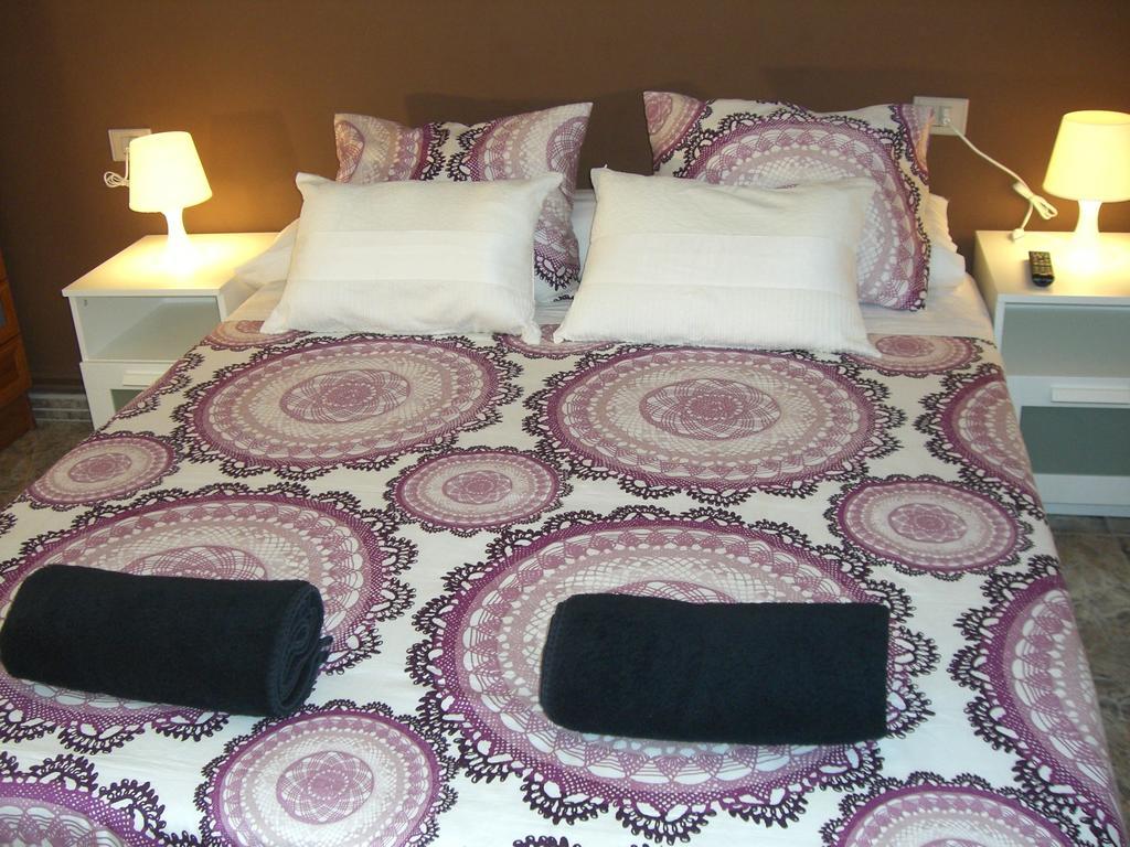 Pension Aqua Rooms Portomarin Eksteriør bilde