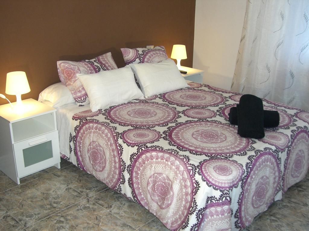 Pension Aqua Rooms Portomarin Eksteriør bilde