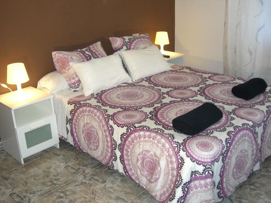 Pension Aqua Rooms Portomarin Eksteriør bilde