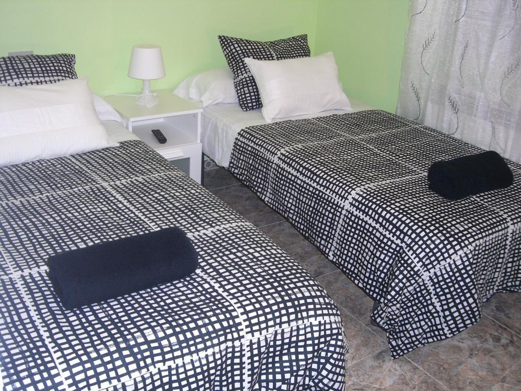 Pension Aqua Rooms Portomarin Eksteriør bilde