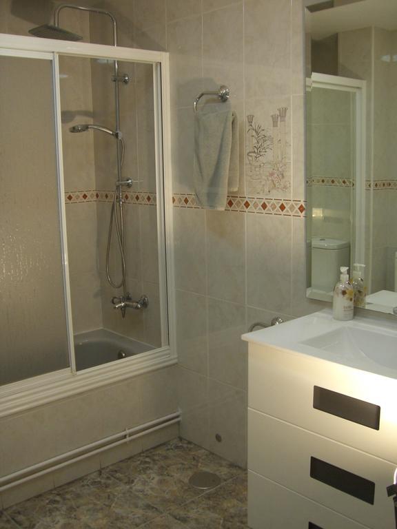 Pension Aqua Rooms Portomarin Eksteriør bilde