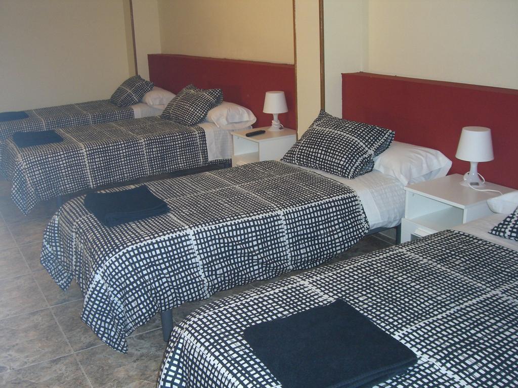 Pension Aqua Rooms Portomarin Eksteriør bilde