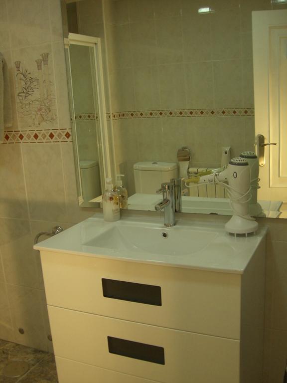 Pension Aqua Rooms Portomarin Eksteriør bilde